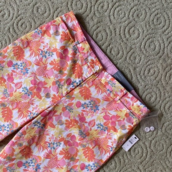 Talbots Pants - 🌸Tropical Print Capris🌸